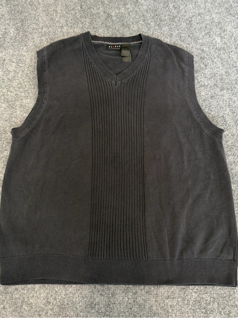 Axcess Black Men's V-Neck Sweater Vest